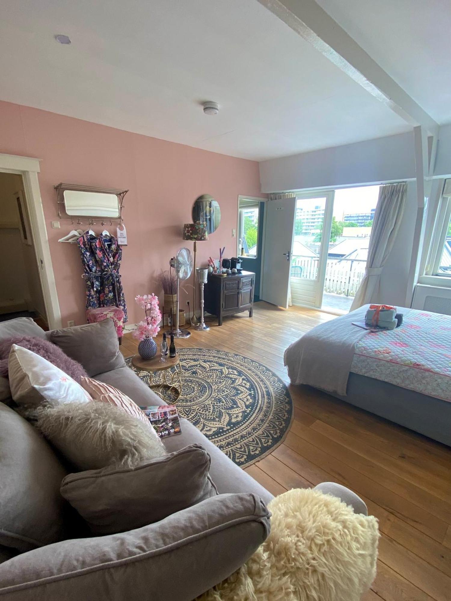 Bubbles & Bed Bed & Breakfast Bilthoven Luaran gambar